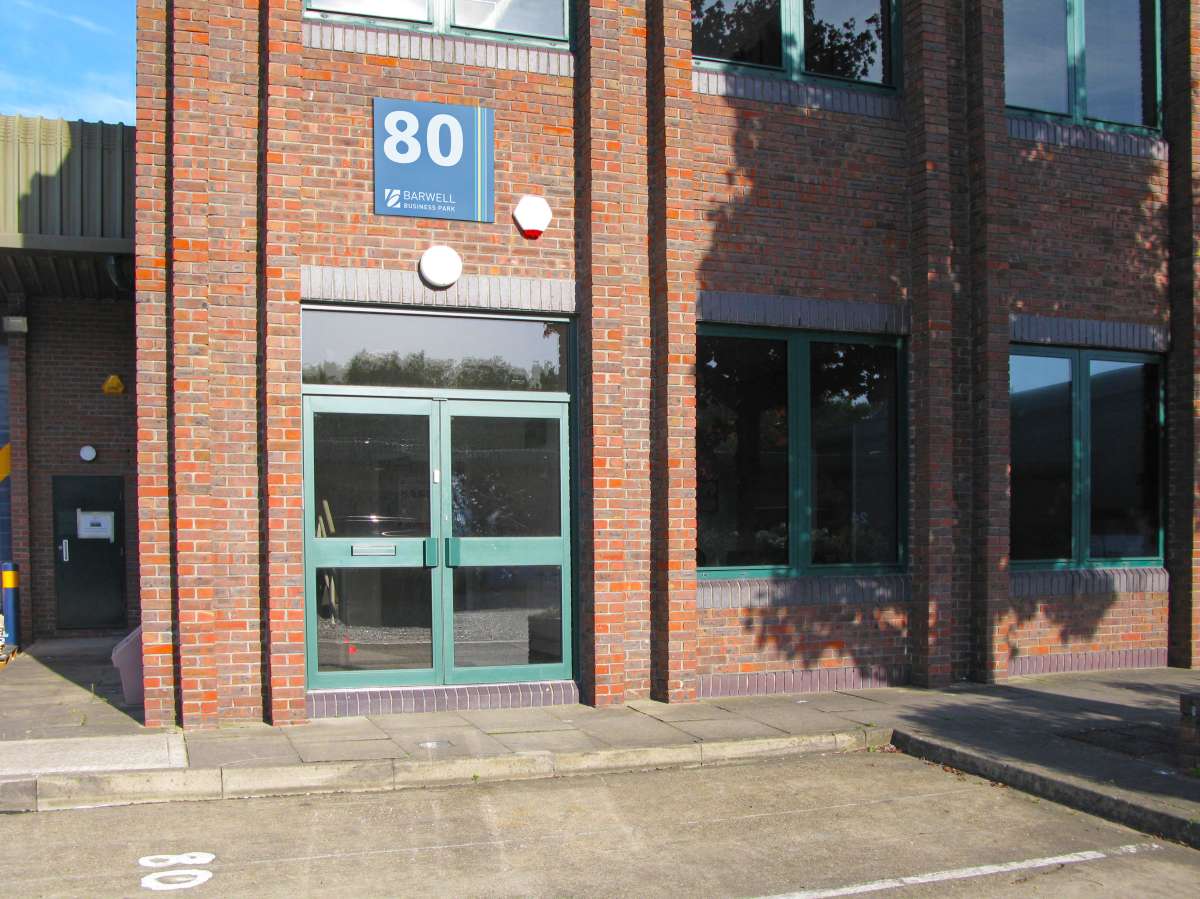 Office in Chessington - photo 2