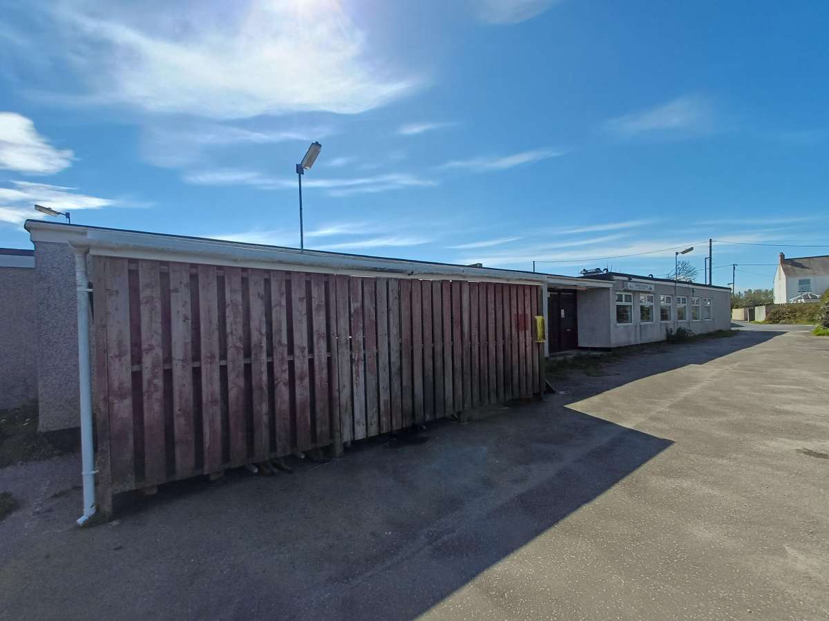 Office in St. Austell - photo 4