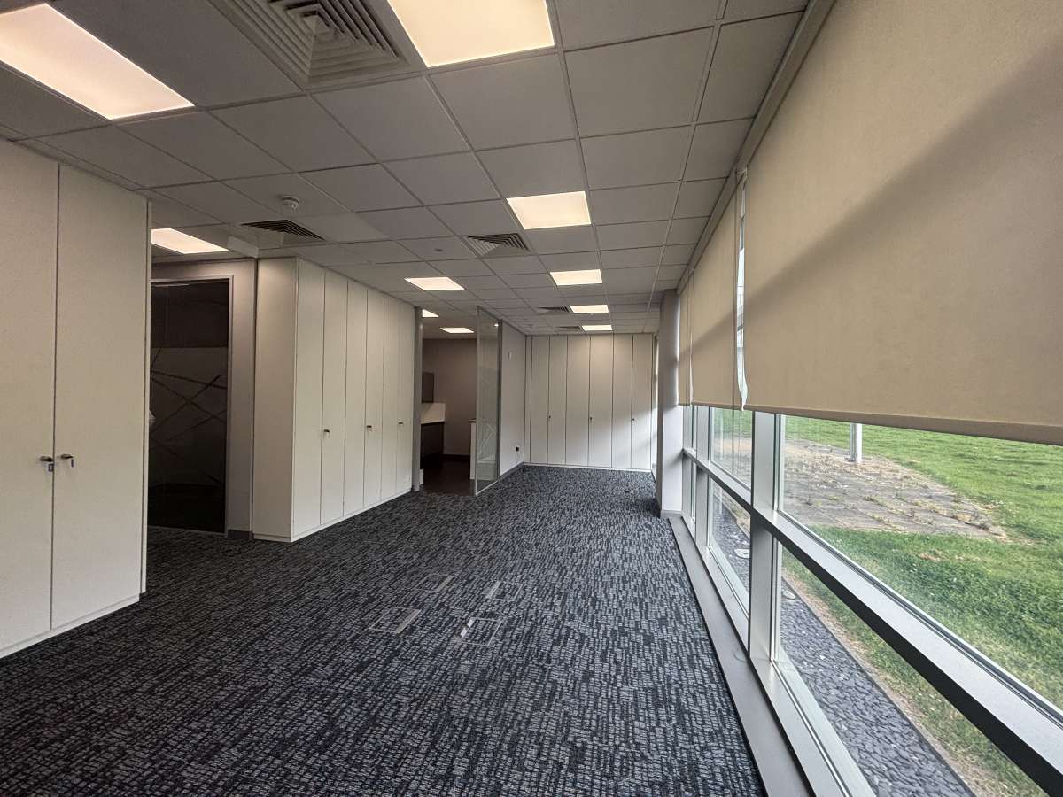 Office in Wells - photo 4