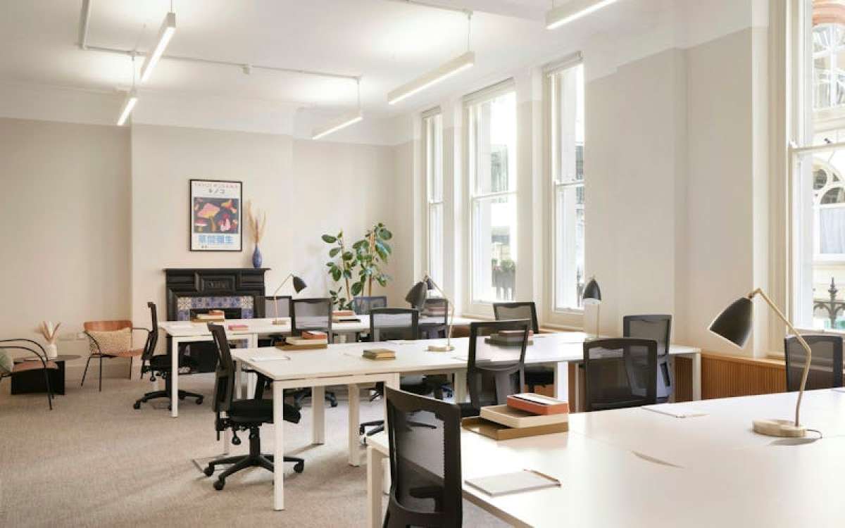 Office in London - photo 2