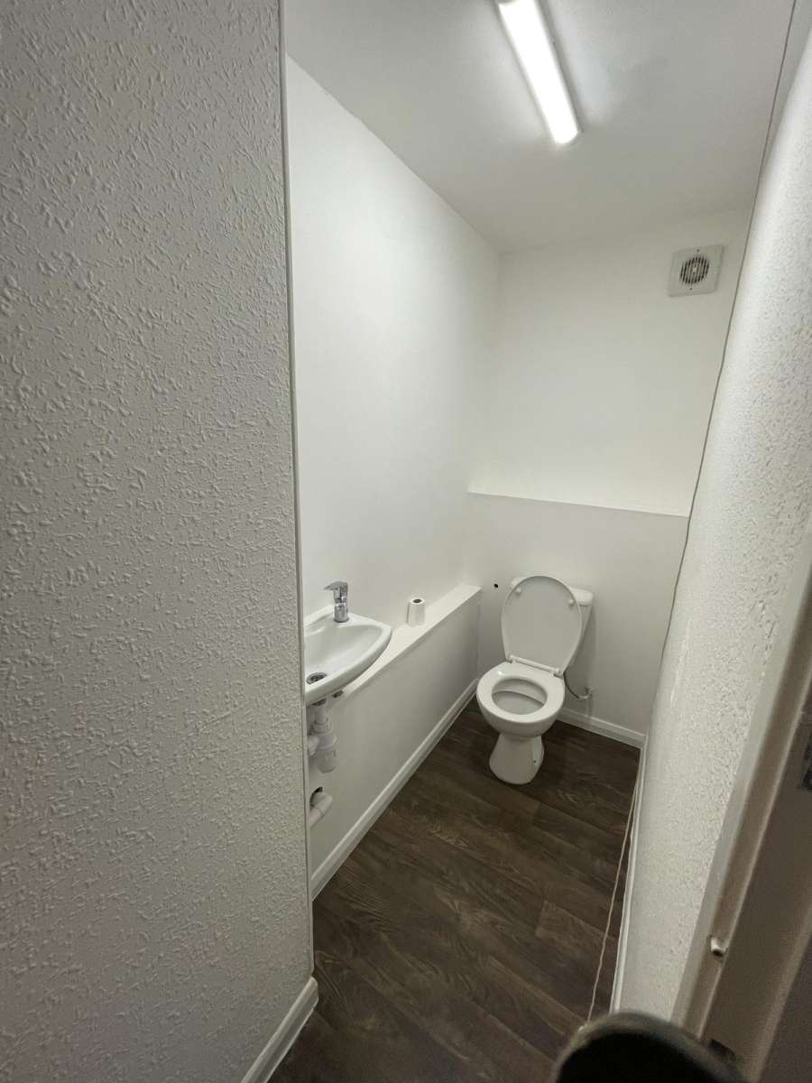 Industrial Unit in Barwell - photo 3