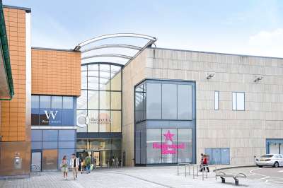 Retail/Shop in Livingston - photo 3