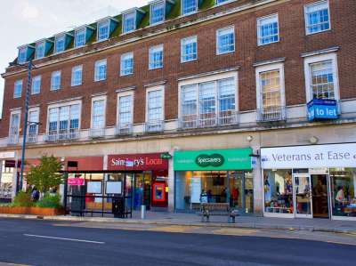 Retail/Shop in Norwich - photo 2