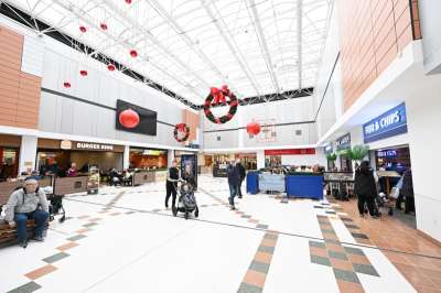 Retail/Shop in Livingston - photo 3