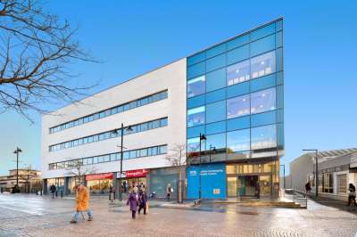 Retail/Shop in Airdrie - photo 3