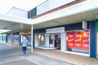 Retail/Shop in Chelmsley Wood - photo 3