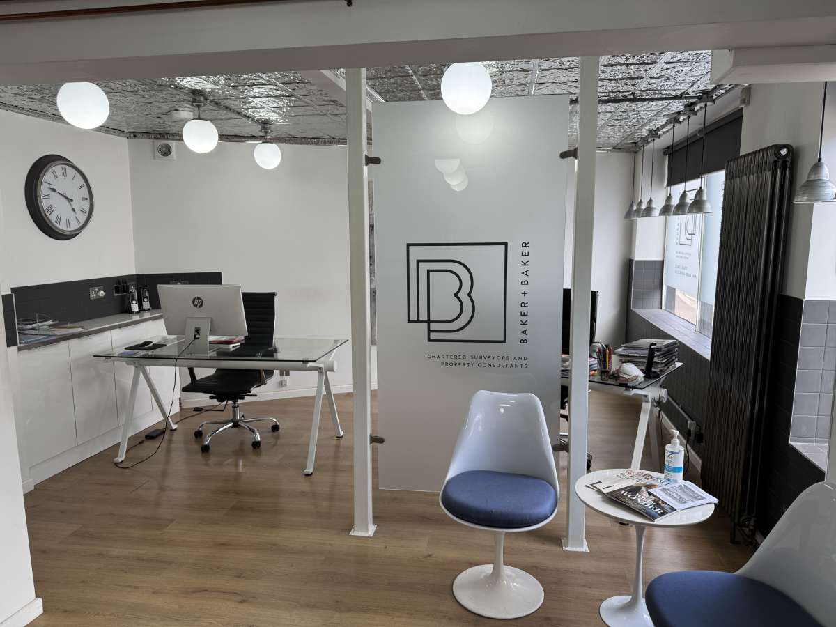 Retail/Shop in Exeter - photo 3