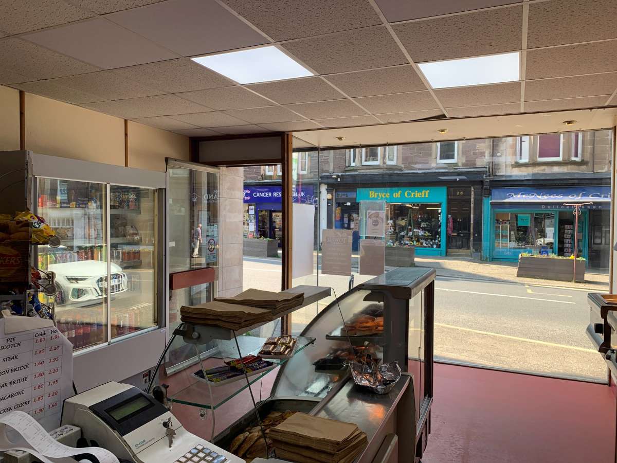 Retail/Shop in Perth - photo 4