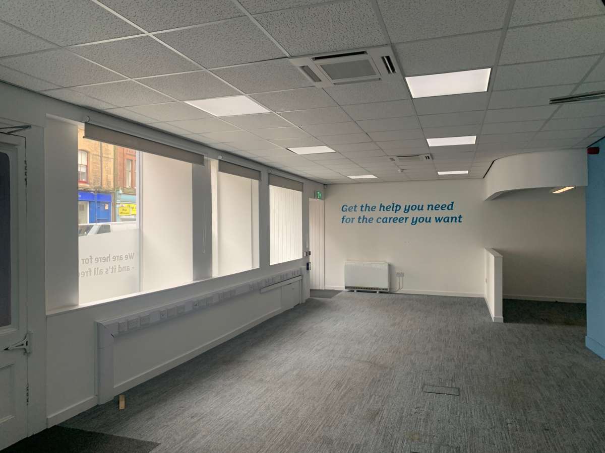 Retail/Shop in Perth - photo 3