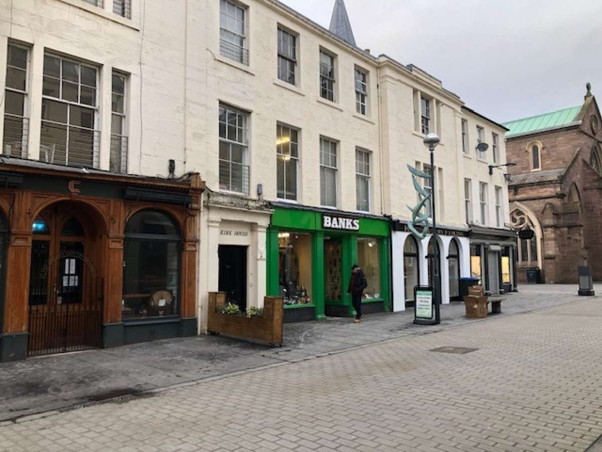 Retail/Shop in Perth - photo 2