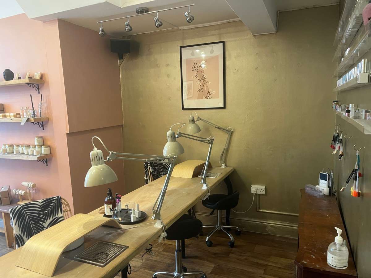 Retail/Shop in Exeter - photo 4