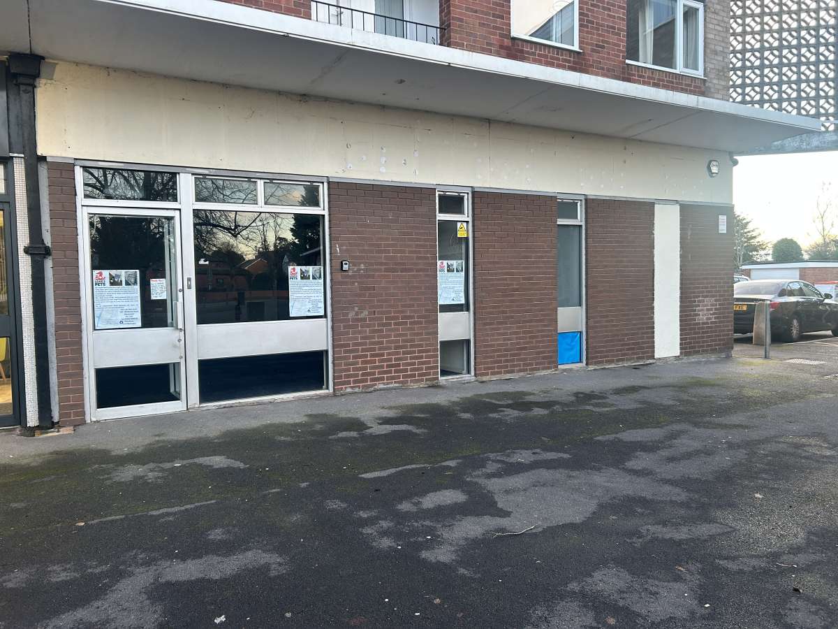 Retail in Hucclecote