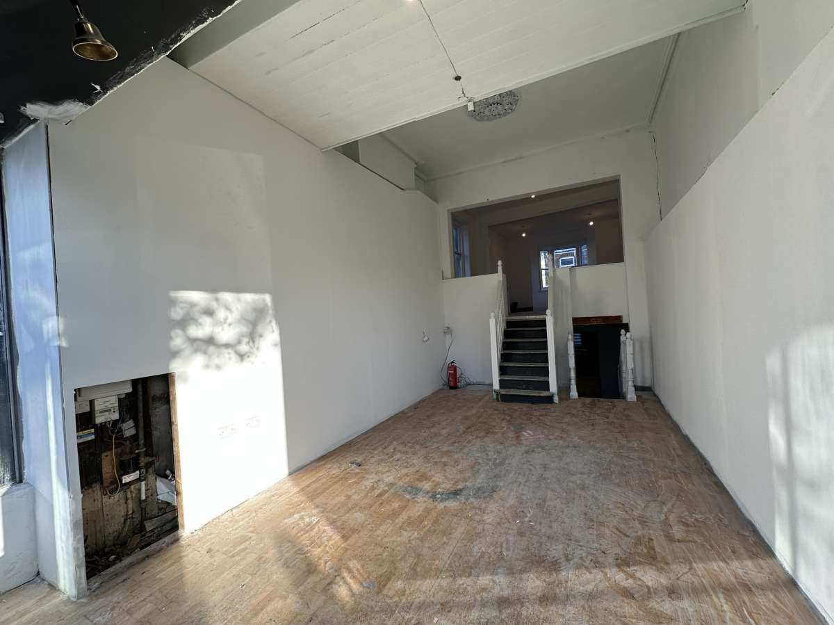 Retail/Shop in Eastbourne - photo 2