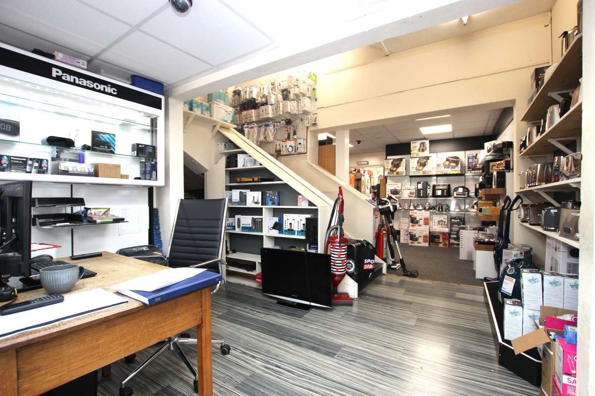 Retail/Shop in Louth - photo 4