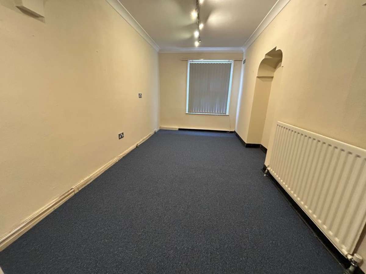 Retail/Shop in Congleton - photo 3