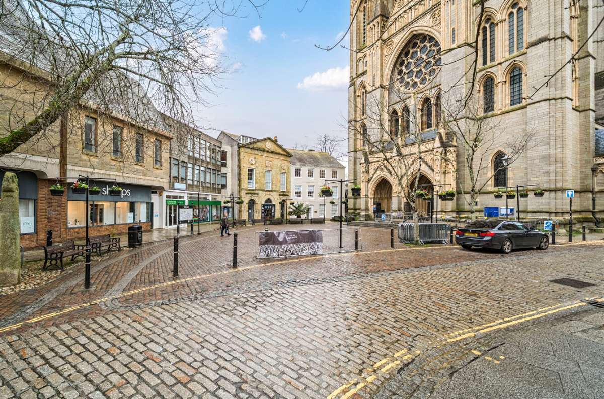 Retail/Shop in Truro - photo 3