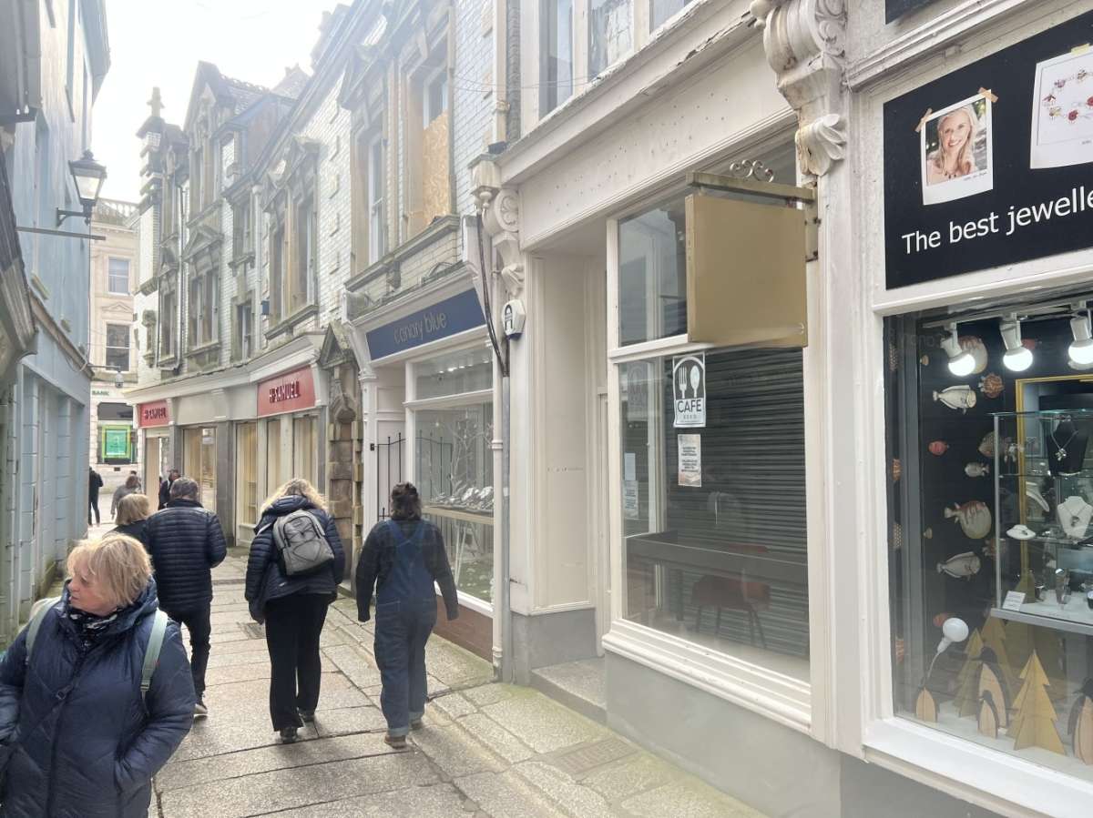 Retail/Shop in Truro - photo 3