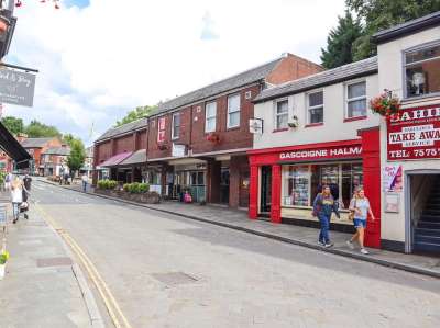 Retail/Shop in Lymm - photo 4