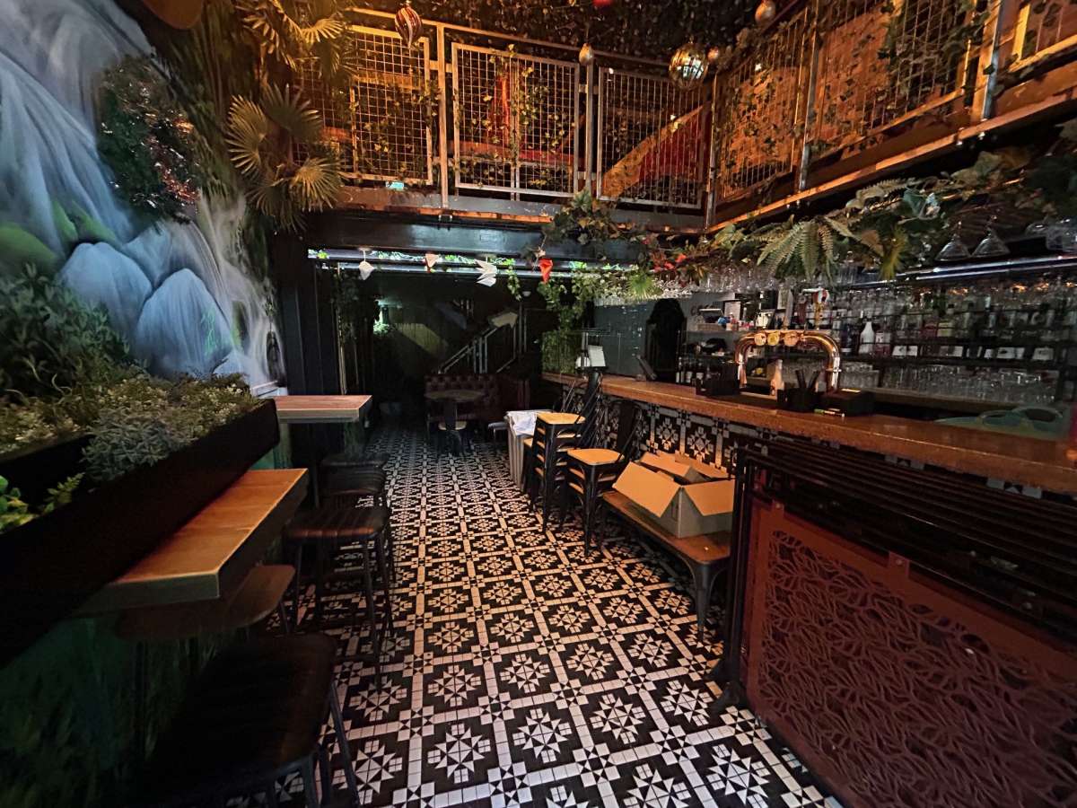 Retail/Shop in Nottingham - photo 3