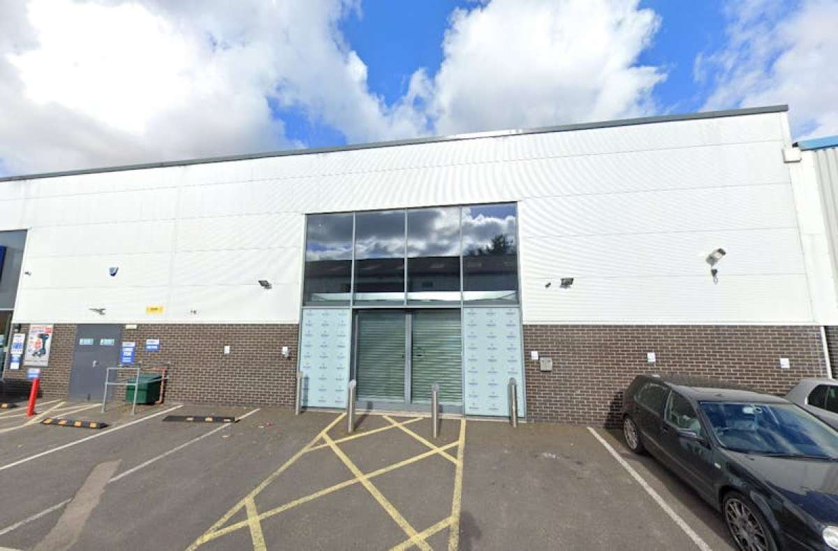Retail in Farnham