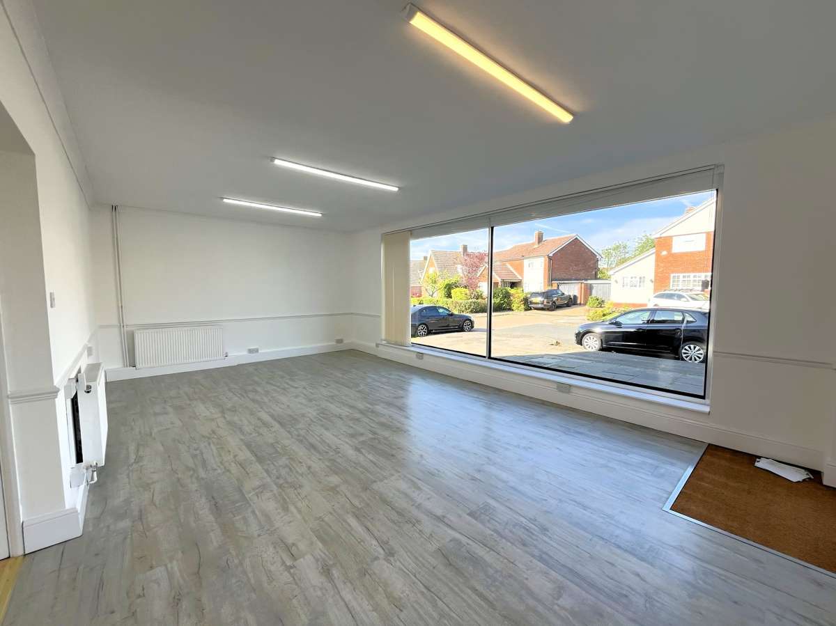 Retail/Shop in Bicknacre - photo 2