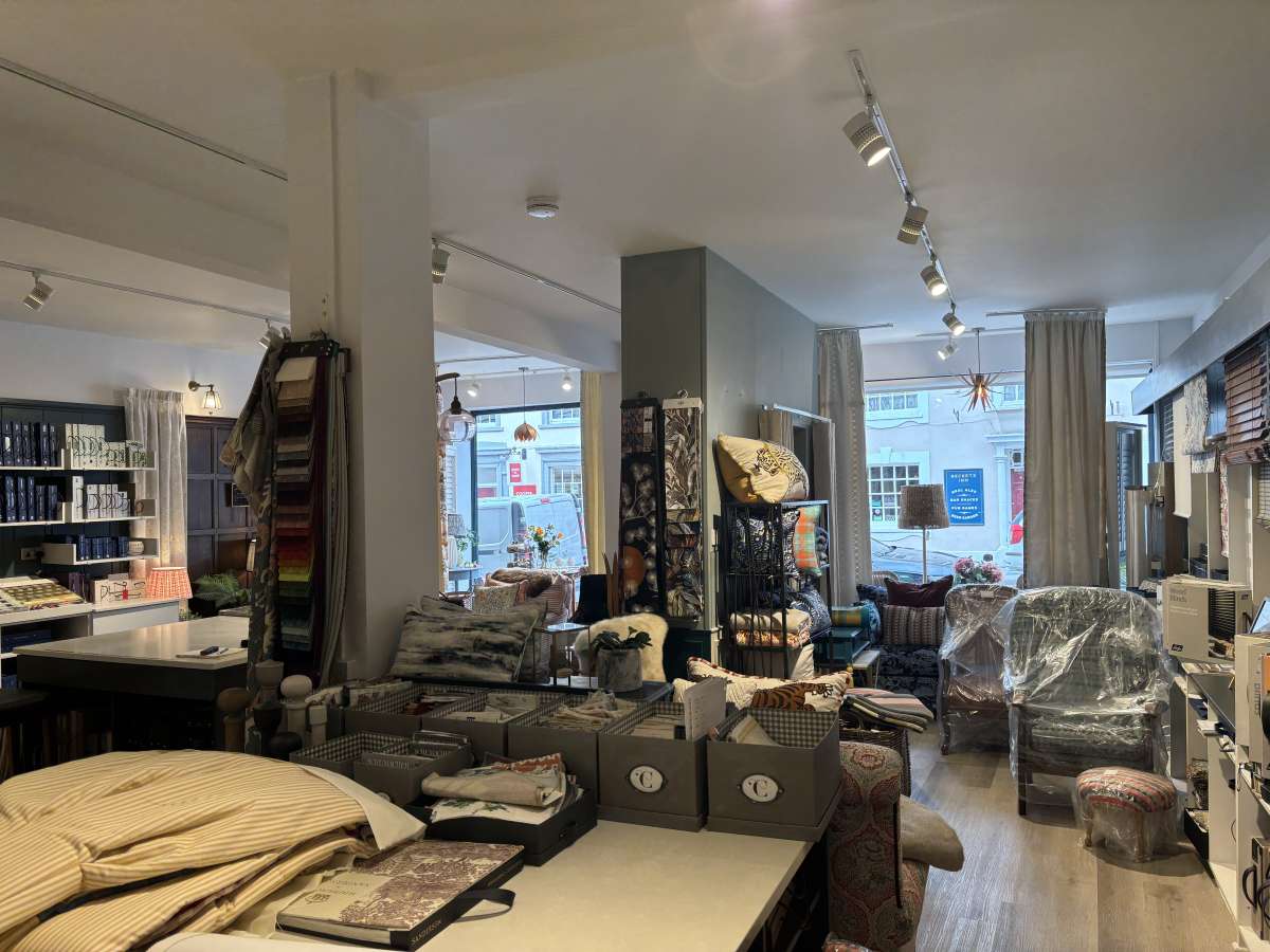 Retail/Shop in Glastonbury - photo 3
