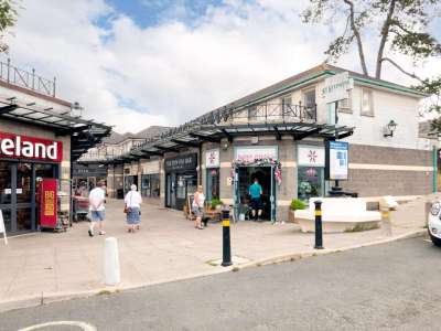 Retail/Shop in Plympton - photo 4