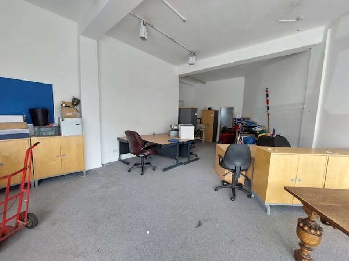 Retail/Shop in Knutsford