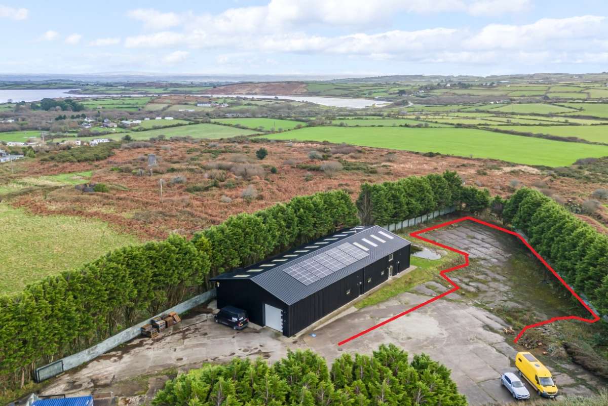 Storage in Redruth - photo 4