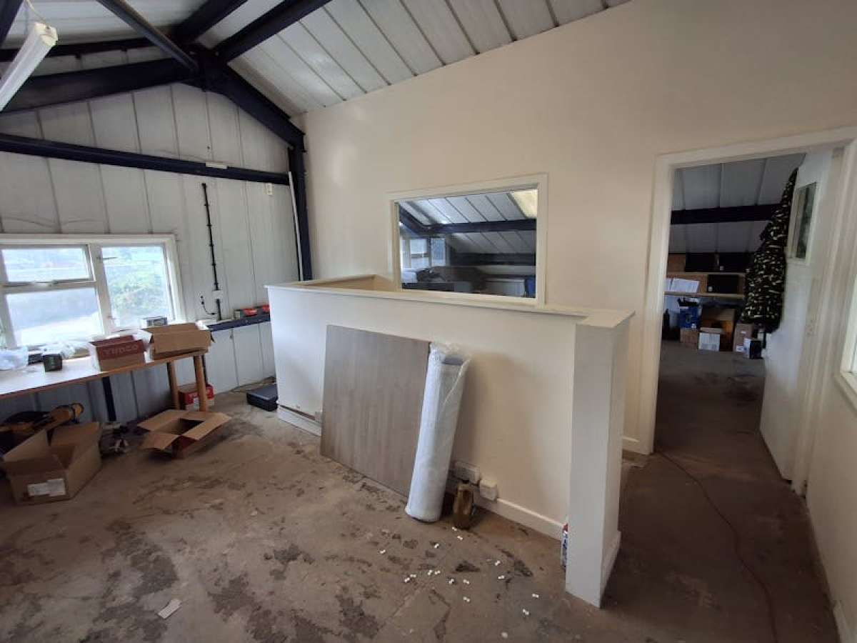 Storage in Wimborne - photo 4