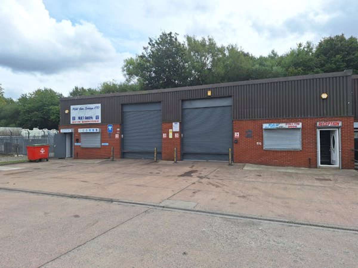To Let - Units from 1,500 sq ft within Irlam in Irlam