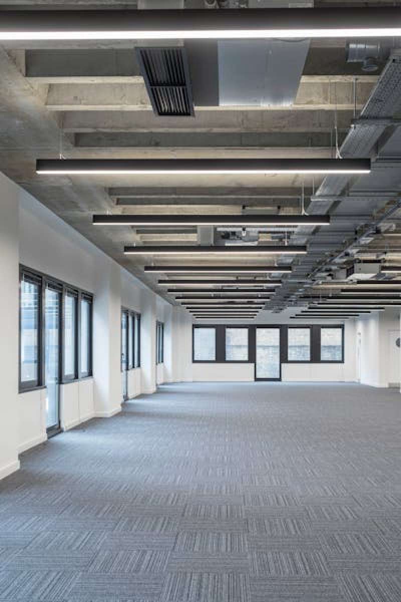 Typical floors in the building offer c. 6,500 sq ft of space from the Ground to the 6th floor. in London - photo 3